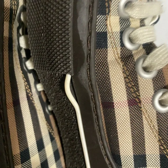 Burberry Plaid Sneakers - Black and Brown size 39 - Picture 8 of 12